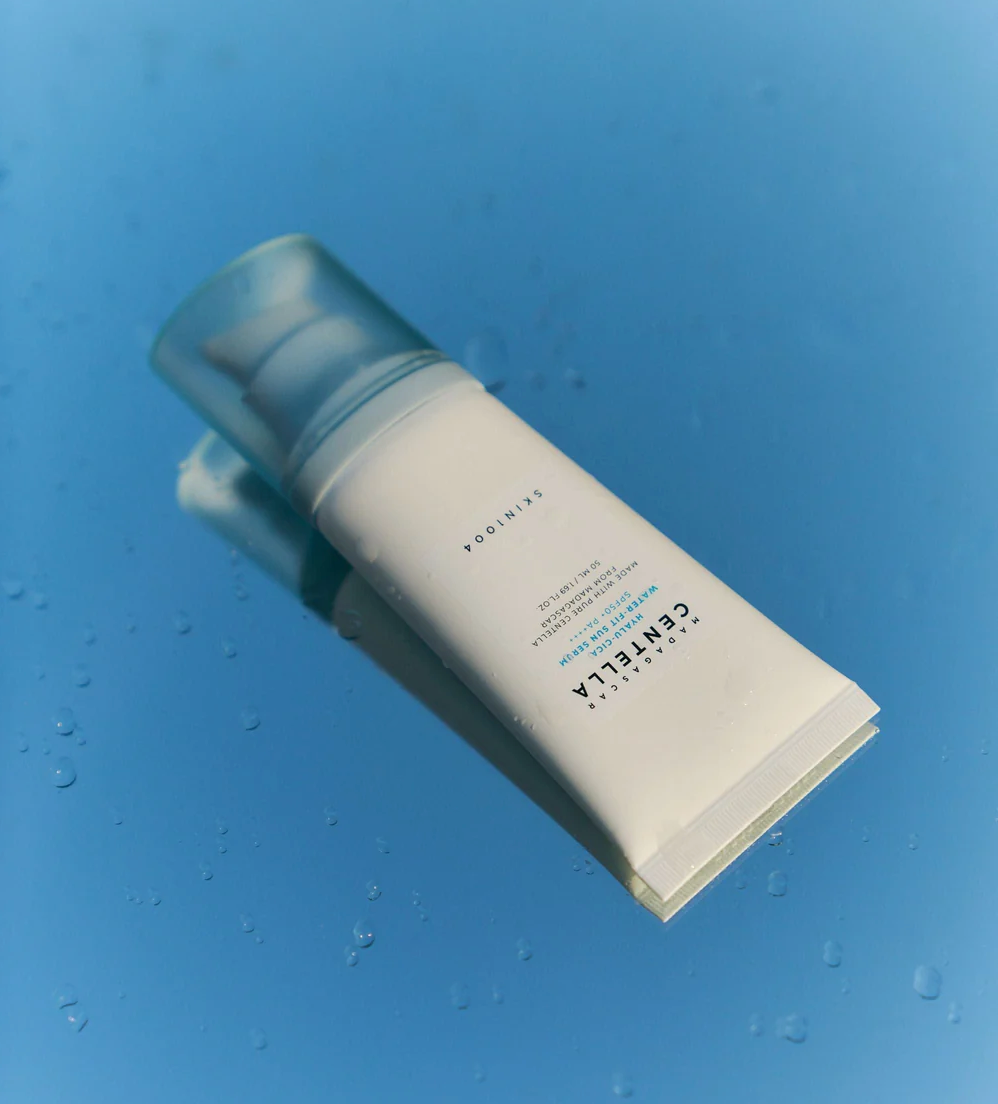 SKIN1004 - Madagascar Centella Hyalu-Cica Water-Fit Sun Serum SPF50 - 50ml