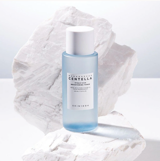 SKIN1004 - Madagascar Centella Hyalu-Cica Brightening Toner - 210ml