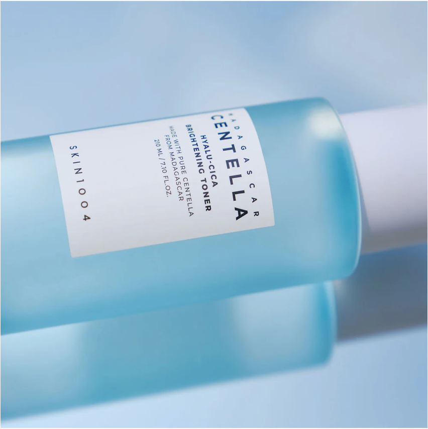 SKIN1004 - Madagascar Centella Hyalu-Cica Brightening Toner - 210ml