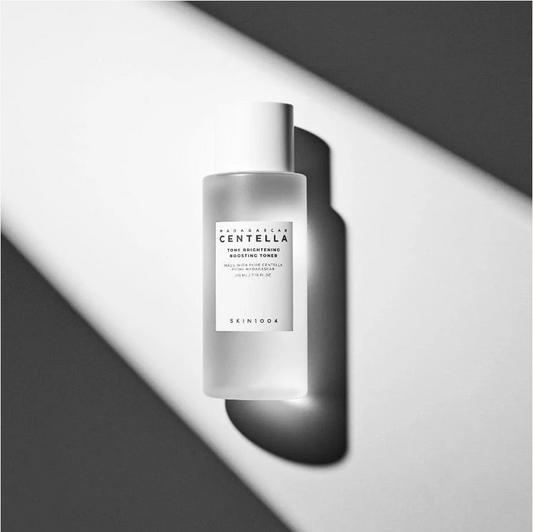 SKIN1004 - Madagascar Centella Tone Brightening Boosting Toner - 210ml